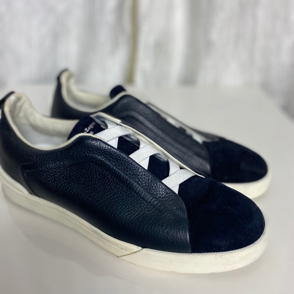 Men’s shoes